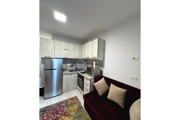 Shtepi me qera 1+1 ne Tirane - 500 Euro