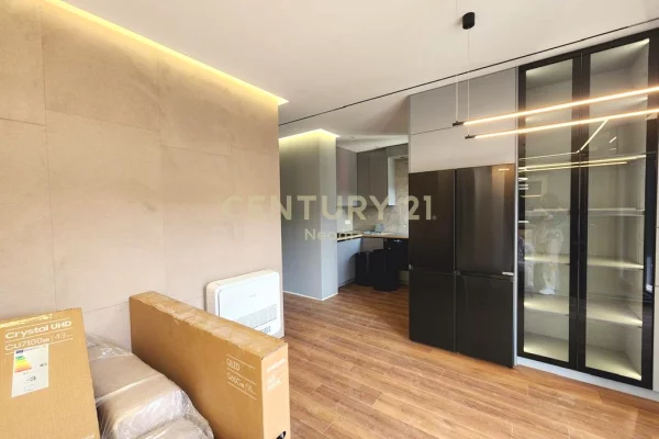 Shtepi ne shitje Apartament ne Tirane, 2+1, Mobilimi E mobiluar, Pagesa 260,000  Euro.