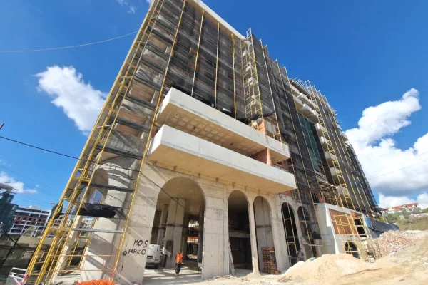 House for Sale 1+1 in Tirana - 79,500 Euro