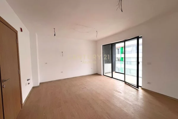 House for Sale 2+1 in Tirana - 135,000 Euro