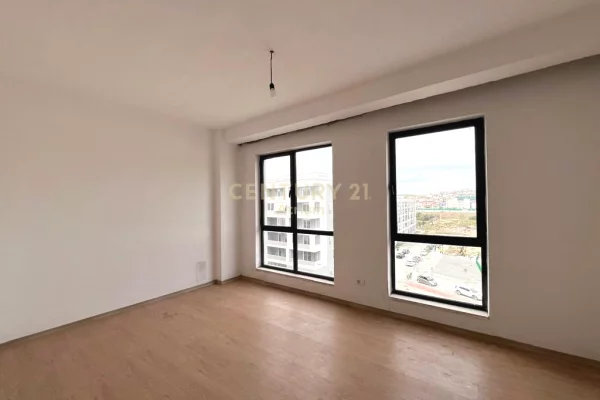 Shtepi ne shitje Apartament ne Tirane, 2+1, Mobilimi E mobiluar, Pagesa 135,000  Euro.