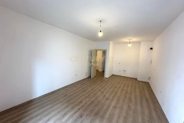 Shtepi ne shitje 2+1 ne Tirane - 195,000 Euro