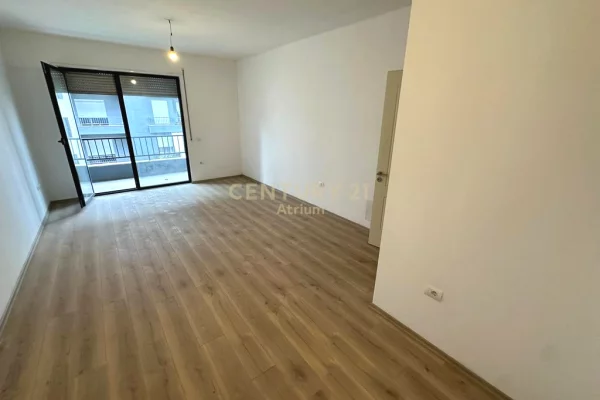 Shtepi ne shitje 2+1 ne Tirane - 195,000 Euro