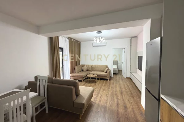 Casa in affitto 2+1 a Tirana - 800 Euro