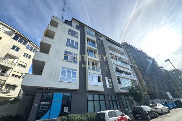 House for Sale 2+1 in Tirana - 238,000 Euro