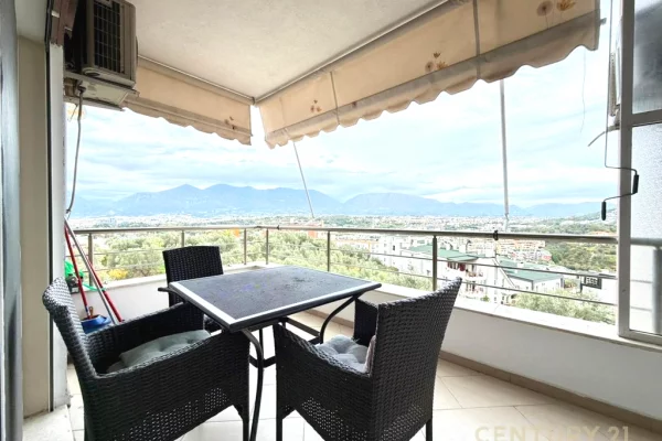 Shtepi me qera 2+1 ne Tirane - 650 Euro