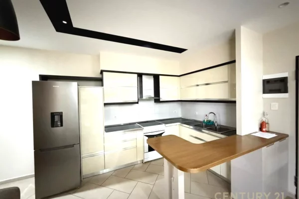 Shtepi me qera Apartament ne Tirane, 2+1, Mobilimi E mobiluar, Pagesa 650  Euro.