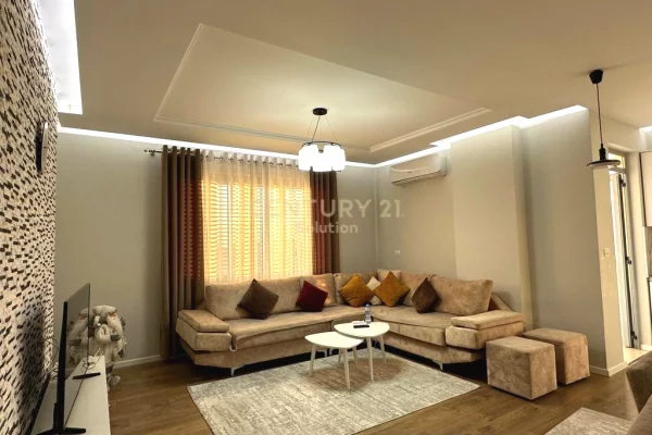 Shtepi me qera 2+1 ne Tirane - 600 Euro