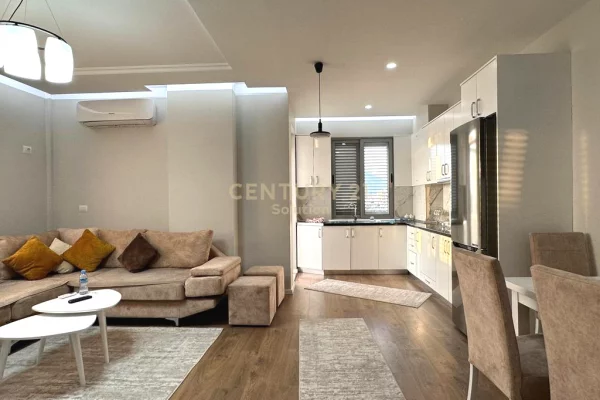 Shtepi me qera 2+1 ne Tirane - 600 Euro