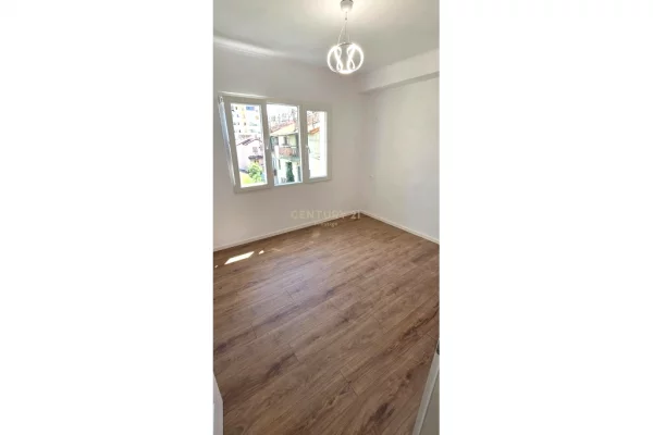 Shtepi ne shitje 2+1 ne Tirane - 169,000 Euro