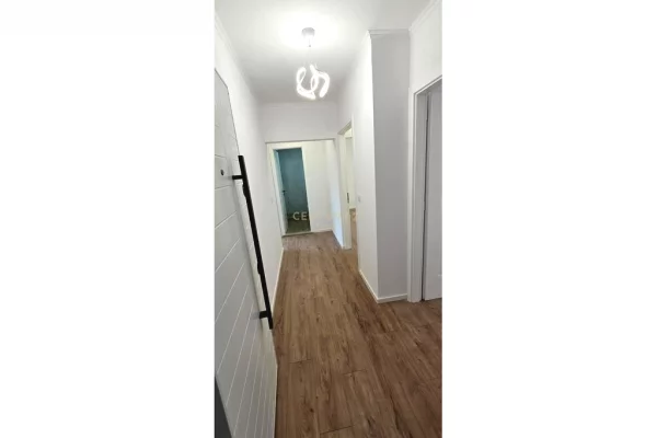 Shtepi ne shitje Apartament ne Tirane, 2+1, Mobilimi Pjeserisht e mobiluar, Pagesa 169,000  Euro.
