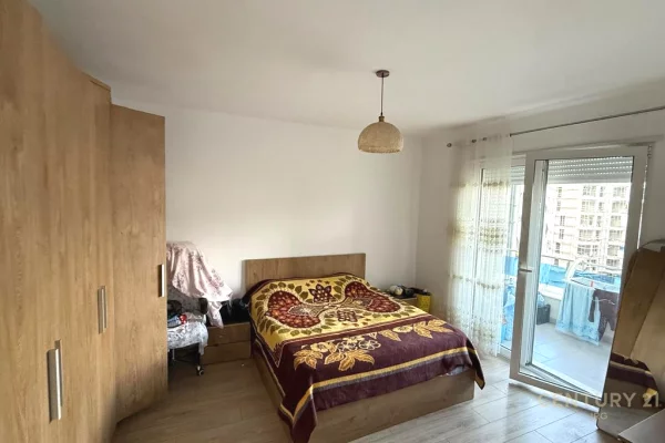 Shtepi ne shitje 1+1 ne Tirane - 150,000 Euro