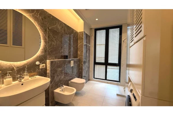 Shtepi me qera Apartament ne Tirane, 2+1, Mobilimi E mobiluar, Pagesa 1,500  Euro.