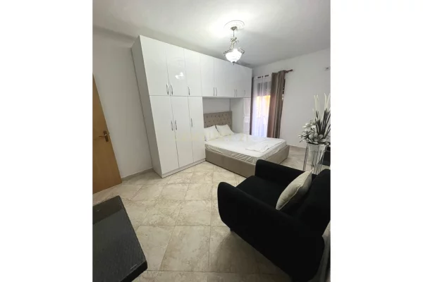 House for Sale Garsoniere in Tirana - 500 Euro