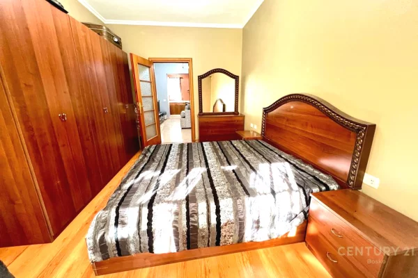 Shtepi me qera Apartament ne Tirane, 1+1, Mobilimi E mobiluar, Pagesa 500  Euro.