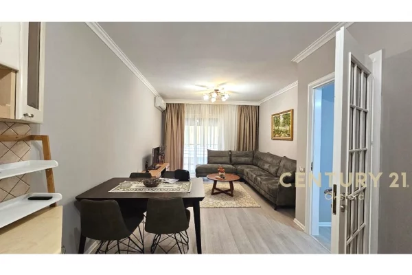 Shtepi me qera 2+1 ne Tirane - 800 Euro