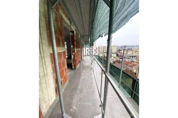 Shtepi me qera 2+1 ne Tirane - 700 Euro