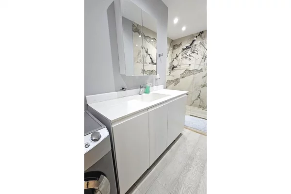 Shtepi ne shitje Apartament ne Tirane, 2+1, Mobilimi E mobiluar, Pagesa 280,000  Euro.