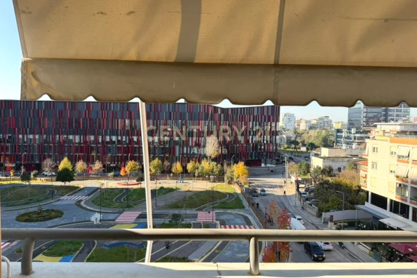 Shtepi me qera 2+1 ne Tirane - 1,100 Euro