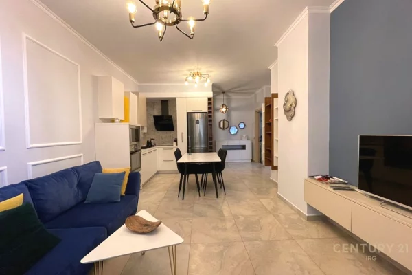 Shtepi ne shitje 2+1 ne Tirane - 165,000 Euro