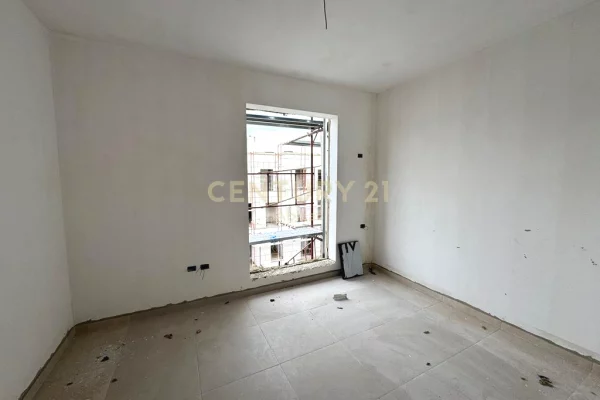 Shtepi ne shitje 1+1 ne Tirane - 120,000 Euro