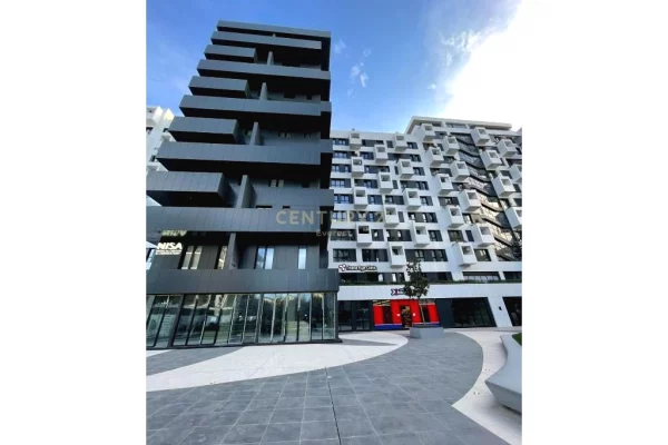 Ambient biznesi ne shitje 2+1 ne Tirane - 185,000 Euro