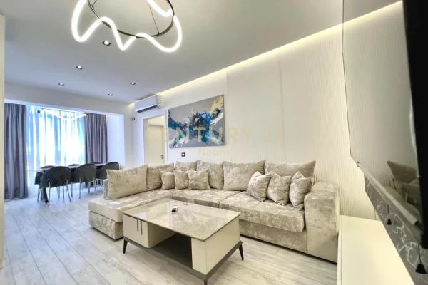 Shtepi me qera Apartament ne Tirane, 3+1, Mobilimi E mobiluar, Pagesa 1,300  Euro.