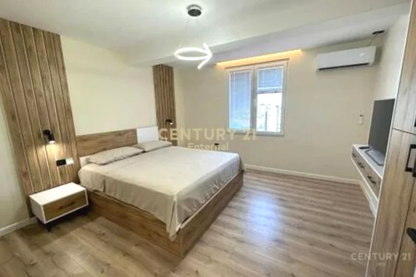 Shtepi me qera Apartament ne Tirane, 1+1, Mobilimi E mobiluar, Pagesa 800  Euro.