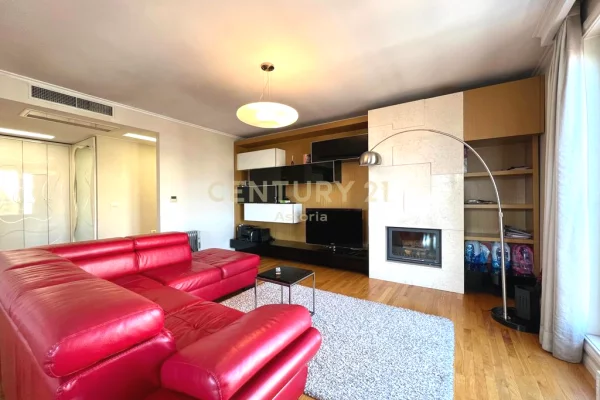 Casa in affitto 2+1 a Tirana - 1,600 Euro