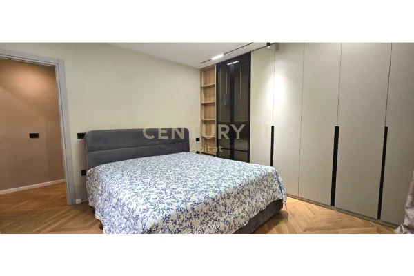 Shtepi ne shitje Apartament ne Tirane, 1+1, Mobilimi E mobiluar, Pagesa 170,000  Euro.