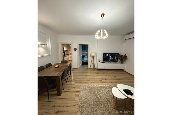 Shtepi me qera 2+1 ne Tirane - 850 Euro