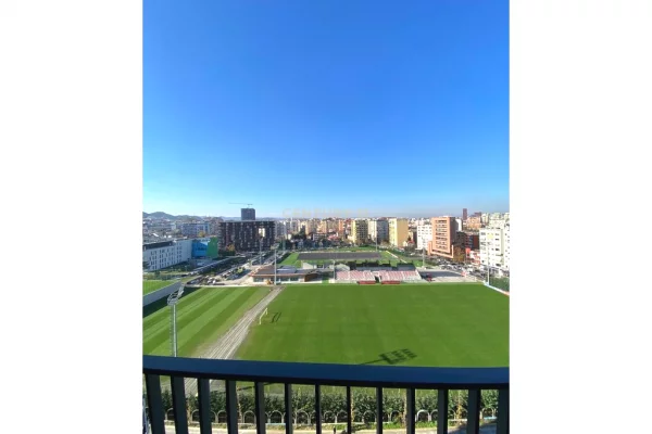 Jepet me Qira Apartament 2+1+ Parkim per Zyra