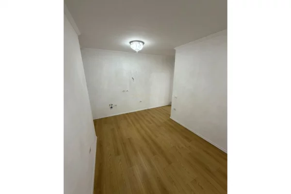 Shtepi ne shitje 2+1 ne Tirane - 112,000 Euro