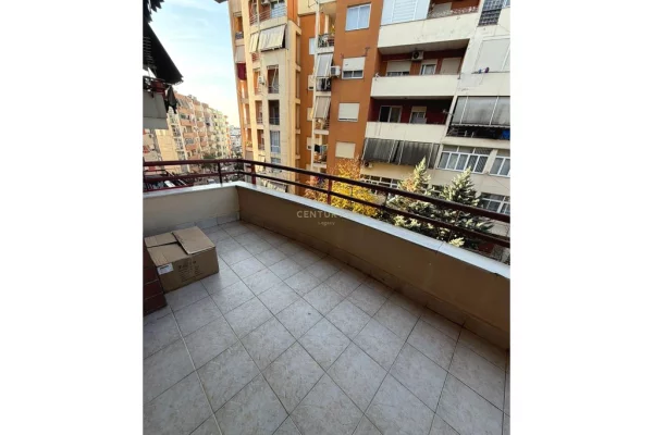 Shtepi ne shitje 2+1 ne Tirane - 112,000 Euro