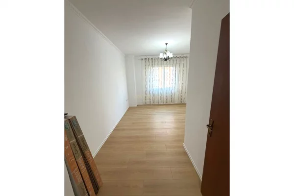 Shtepi ne shitje 1+1 ne Tirane - 91,000 Euro