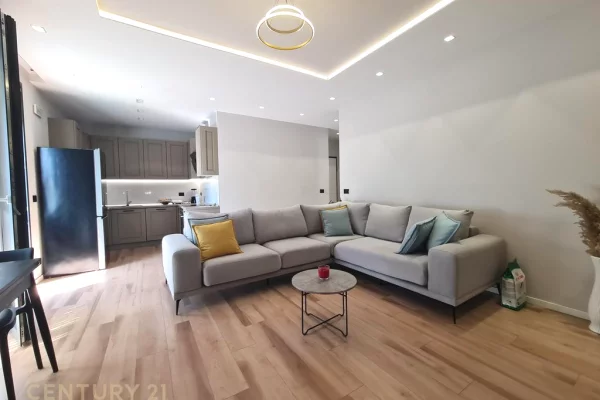 Shtepi me qera 1+1 ne Tirane - 800 Euro
