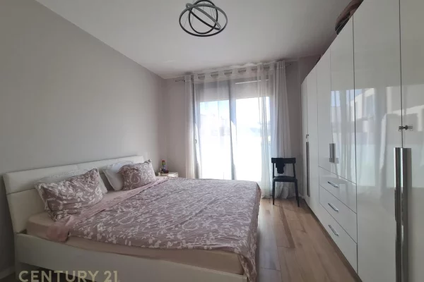 Shtepi me qera Apartament ne Tirane, 1+1, Mobilimi E mobiluar, Pagesa 800  Euro.