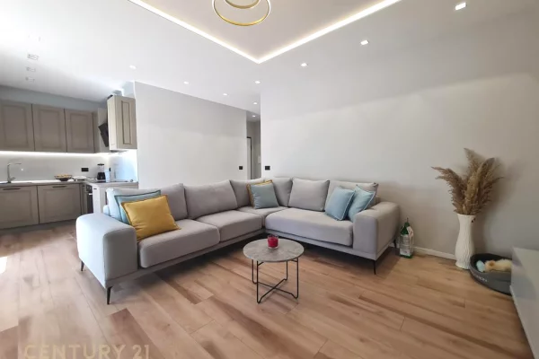 Shtepi me qera Apartament ne Tirane, 1+1, Mobilimi E mobiluar, Pagesa 800  Euro.