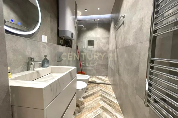 Shtepi me qera Apartament ne Tirane, 1+1, Mobilimi E mobiluar, Pagesa 600  Euro.