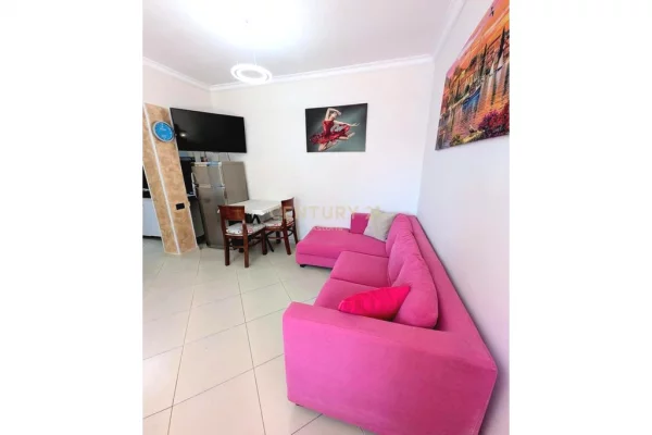 Shtepi me qera Garsoniere ne Tirane - 500 Euro