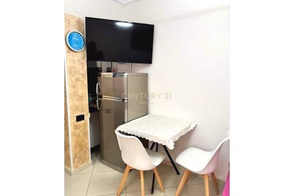 Shtepi me qera Garsoniere ne Tirane - 500 Euro