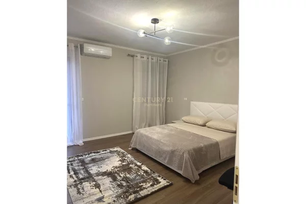 Shtepi me qera 1+1 ne Tirane - 800 Euro