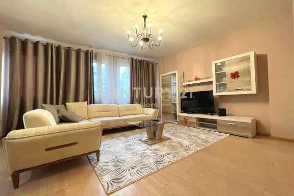 Shtepi me qera 2+1 ne Tirane - 850 Euro