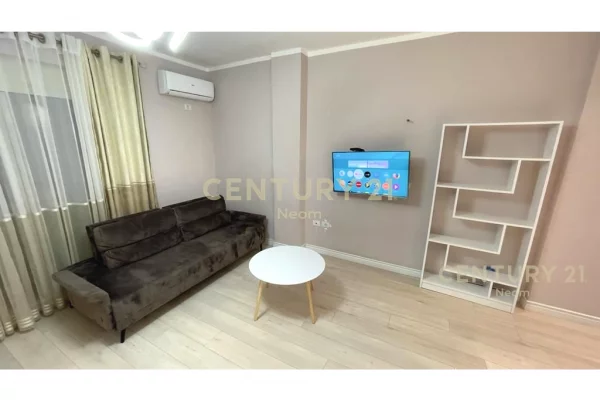 Shtepi me qera 1+1 ne Tirane - 530 Euro