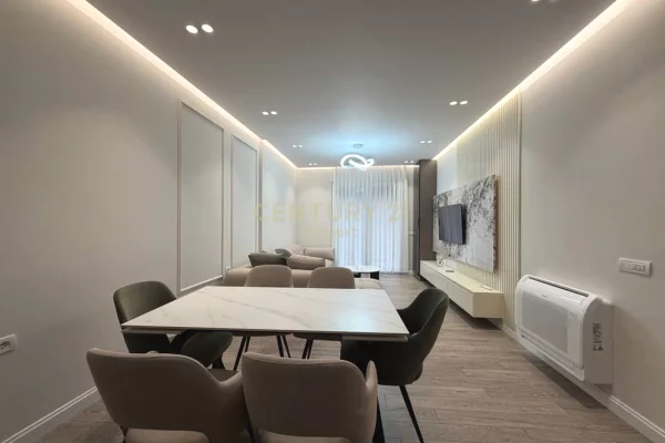 Shtepi me qera Apartament ne Tirane, 2+1, Mobilimi E mobiluar, Pagesa 1,100  Euro.