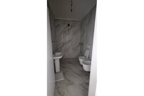 House for Sale 1+1 in Tirana - 129,600 Euro