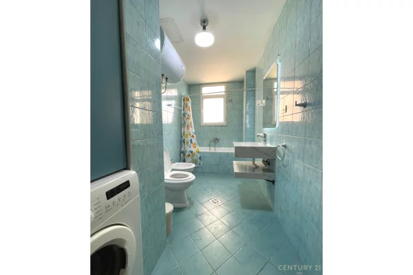 Shtepi me qera Apartament ne Tirane, 2+1, Mobilimi E mobiluar, Pagesa 700  Euro.