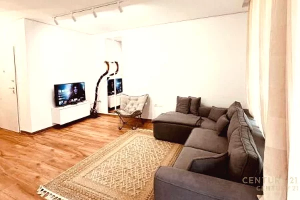 Shtepi ne shitje 1+1 ne Durres - 250,000 Euro