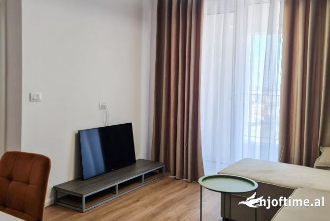 Shtepi me qera 1+1 ne Tirane - 400 Euro