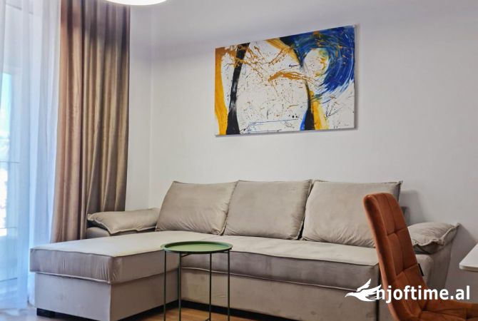 Shtepi me qera 1+1 ne Tirane - 400 Euro